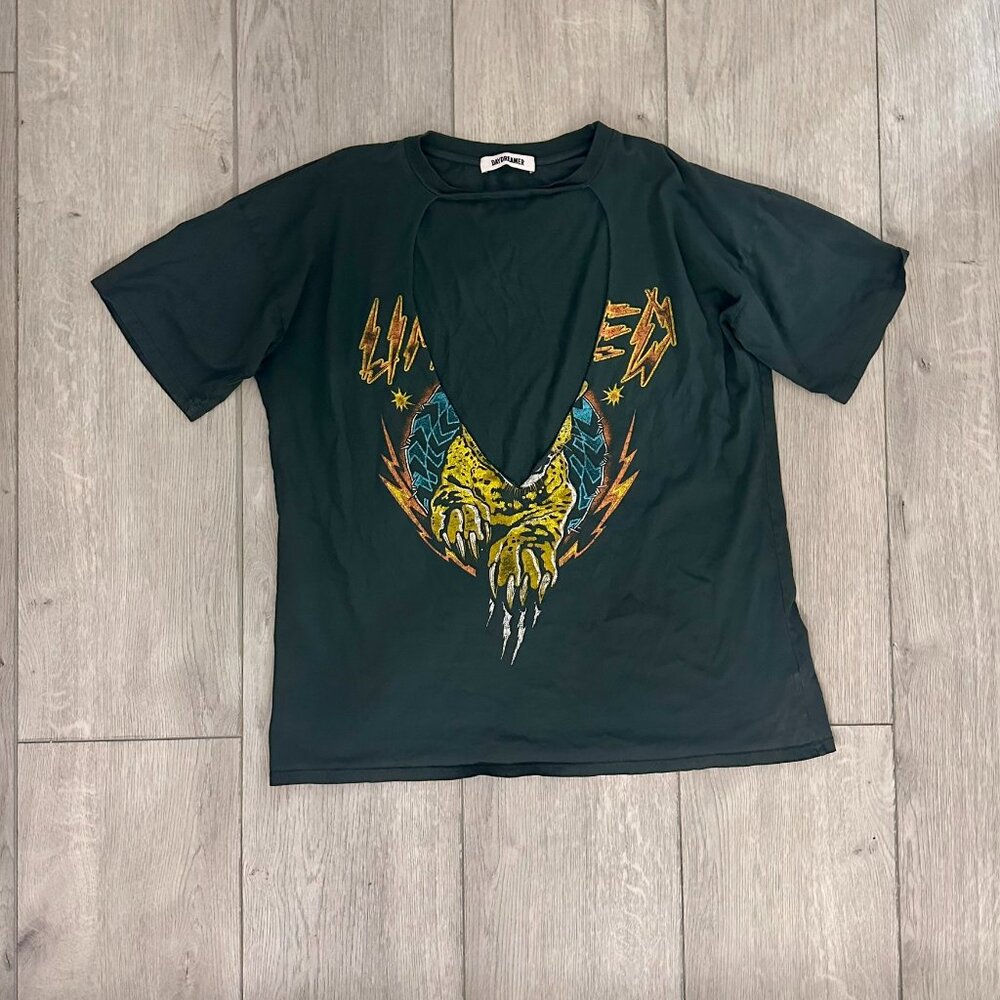 Urban Outfitters Womens Daydreamer Cut Out Graphic T-Shirt Size Small